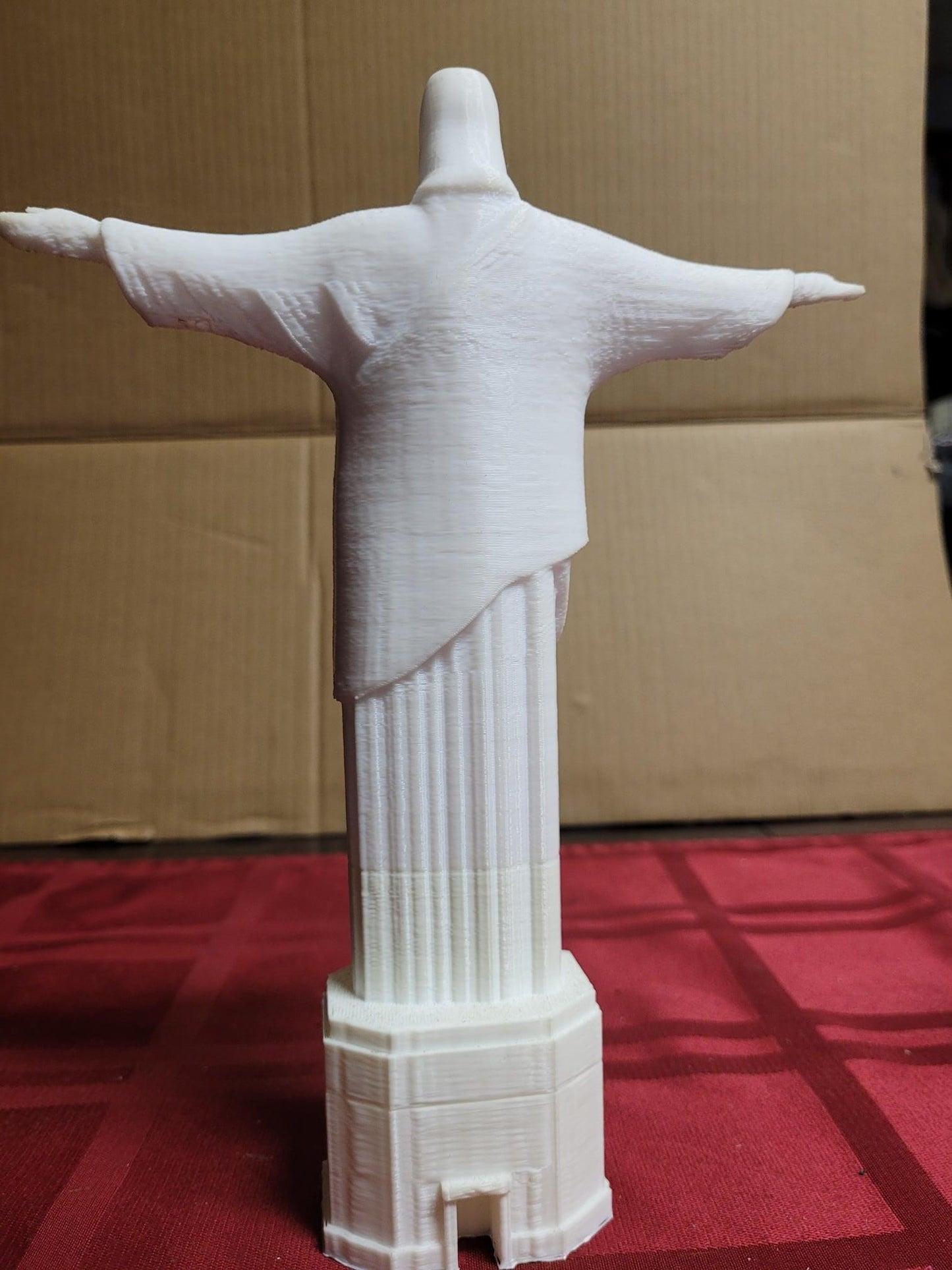 Statuette du Christ Rédempteur